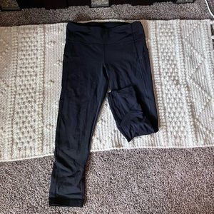 Black Lululemon leggings